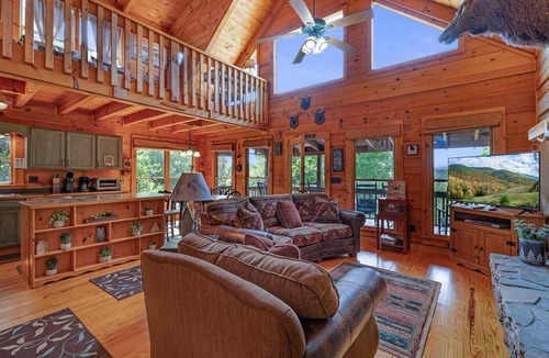 Mineral Bluff Cabin | The Stick House - Mineral Bluff