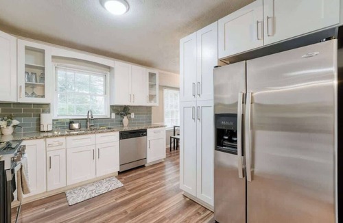 Lithonia House | The Stonecrest Escape | Spacious 4 Bedroom