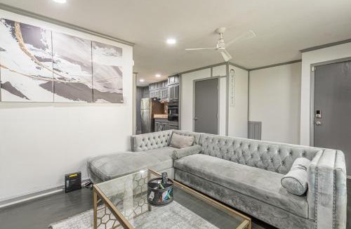 East Point House | The Sweet Creek Luxurious Villas