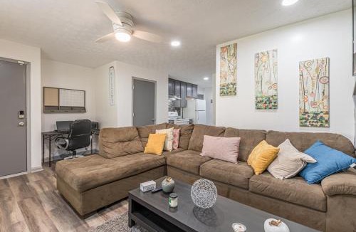 East Point House | The Sweet Creek Luxurious Villas