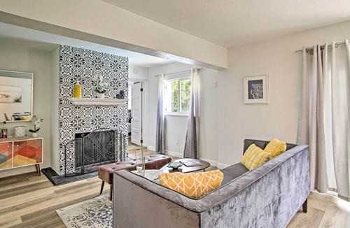 North Corals House | 'The Teal House' - Pool & Yard, 2 Mi to Beach