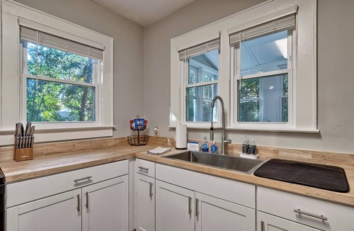 Columbia House | The VA Villa- VA Med Center/USC/Ft. Jackson