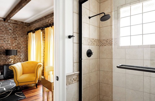 French Quarter Hotel | The Vendue