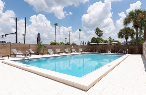 Kissimmee Hotel | The Vietta Hotel