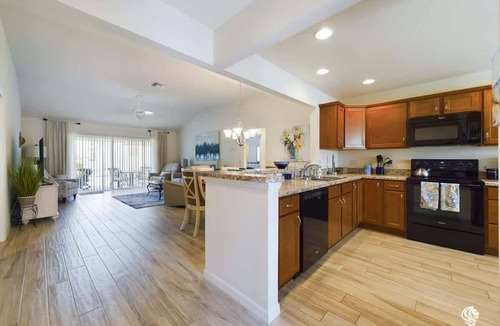 Fernandina House | The Village of Fernandina