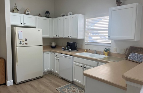 Candler House | THE VILLAGES - NEW TO RENTAL MARKET! Great Location! Village of Glenbrook