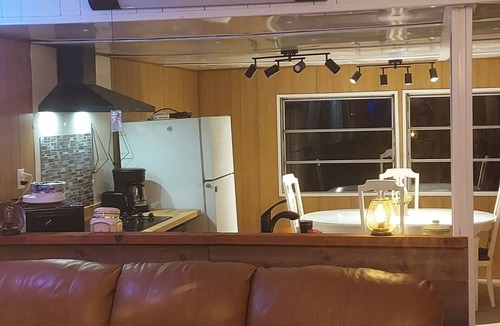 Taylor Creek House | The Wagon Wheel @ Catfish Cove Fisherman Resort