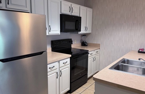 Lake Harmony Hotel | The Willowbrook Village at Lake Harmony, a Wyndham Hotel