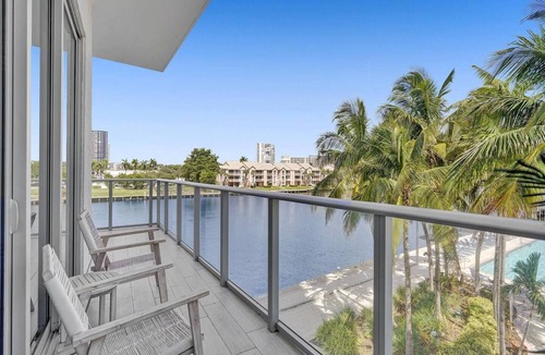 Hallandale Beach Apartment | This Amazing 2-bedroom corner unit boasts breathtaking views and sleek luxuryrn design