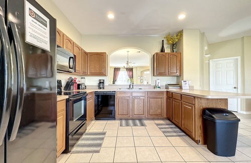 Windsor Hills House | This amazing 6 Bedroom property is a spacious home and newly furnished