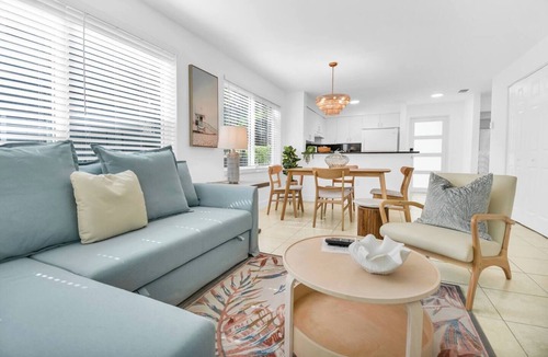 Boca Raton Apartment | This apartment is a 2 bedroom(s), 2 bathrooms, located in Boca Raton, FL.