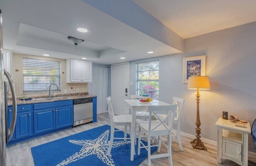 Gulfport Apartment | This duplex is a 4 bedroom(s), 2 bathrooms, located in Gulfport, FL.