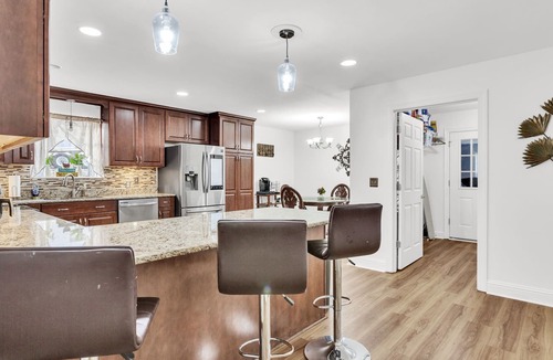 Gainesville House | This home has everything! Over 5000 sq ft of living space!