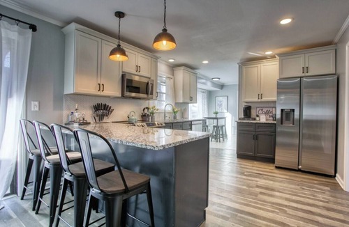 Decatur House | This house is a 3 bedroom(s), 2 bathrooms, located in Decatur, GA.