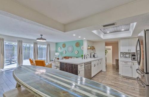 Seminole House | This is the ONE! 3 King Beds - Heated Pool - 7 Min to Beach - Garage Game Room
