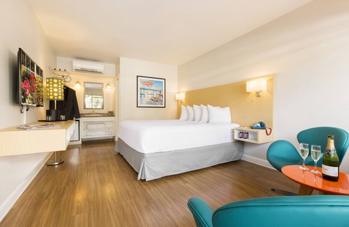 Yamacraw Village Hotel | Thunderbird Inn