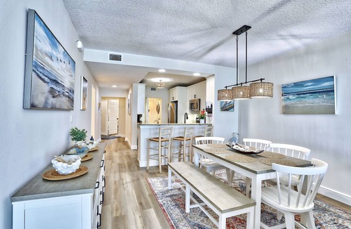 North Redington Beach Condo | Tides 2-423 - Coastal Beach Club with Fabulous Amenities!