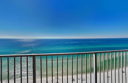 Panama City Beach Apartment | Tidewater Beach Resort #1306 - Beach Bliss