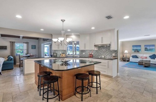 Marco Island House | Tigertail Beach Beauty