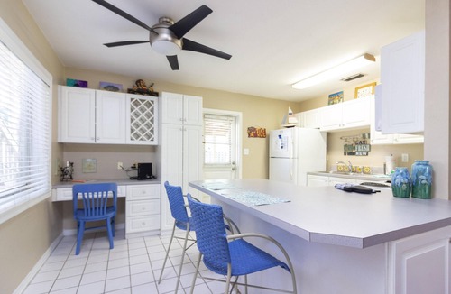St. Augustine Beach House | Tiki Hut ~ Excellent Location ~ 1 house off the Beach!
