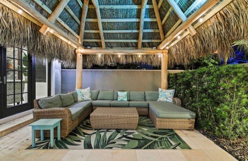 Colee Hammock House | Tiki Las Olas, Fort Lauderdale