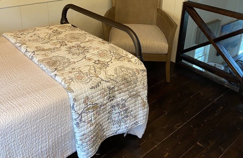 Clayton Cottage | Timpson Overlook Cottage