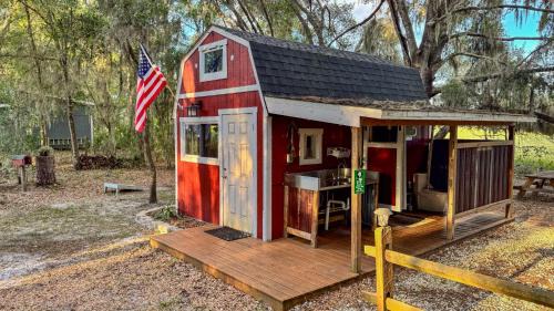 Crystal River House | Tiny Barn at Windy Oaks