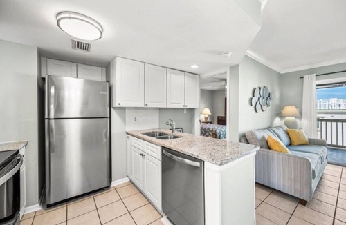 Fernandina Beach Condo | Top Floor Beach Access Pool Amelia