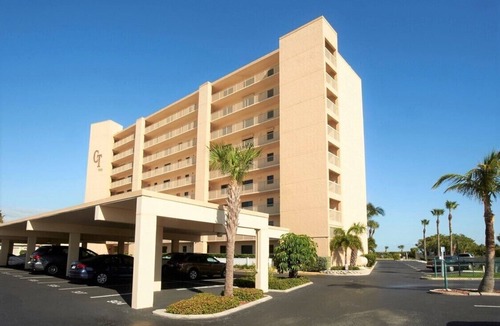 Port Canaveral Condo | Top-Floor Penthouse + Direct Ocean Front Condo! 🏝️ | Spacious 3-Bedroom is Ideal for Families & Groups!