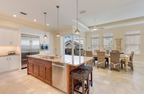 Siesta Key House | Topsail Cottage | Luxury Home on Siesta Key w/Heated Pool & Rooftop View of Gulf, Walk to Beach!