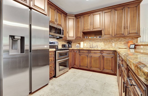 Southwest Coconut Grove House | Toro: Private Pool, Pool Table, & Near Beach