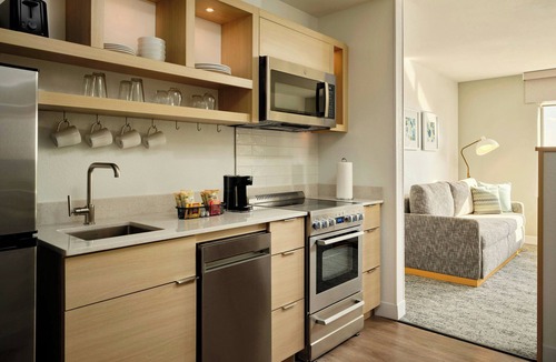Fort Myers Hotel | Towneplace Suites By Marriott Fort Myers Southeast