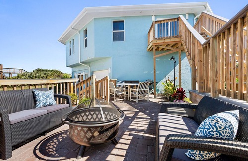 Melbourne Beach House | Townhome # 3 Private Beach, Saltwater pool Family Vacation- Sleeps 8