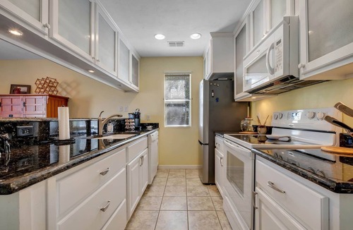 Tallahassee House | Townhome on the Green w/Long Views of Golf Course