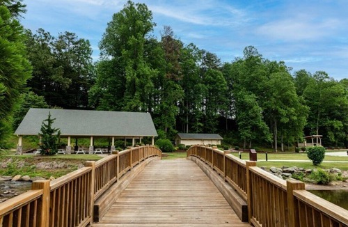 Lake Lure Condo | Tranquil Club Wyndham Resort at Fairfield Mountains, 2 Bedroom Deluxe Suite