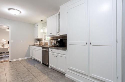 East Cobb House | Tranquil Forest in the heart of Roswell