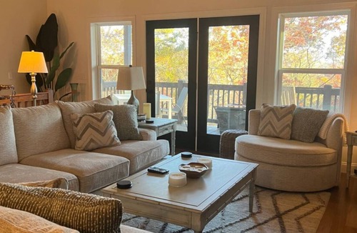 Mills River House | Tranquil Hillside Getaway-Asheville Retreat with 3BR/3BA, 2 Decks. Pet Friendly!