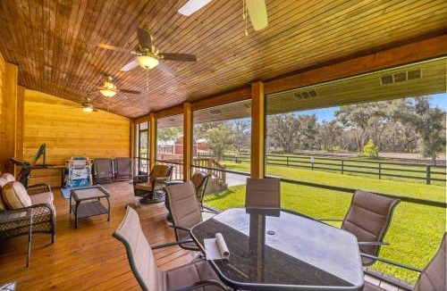 Williston House | Tranquil Suite with Porch Less Than 2 Mi to Cedar Lakes!