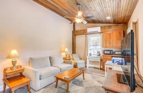 Williston House | Tranquil Suite with Porch Less Than 2 Mi to Cedar Lakes!