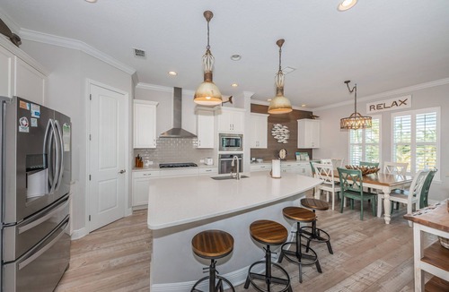 Redington Beach House | Tranquil Tarpon Cottage | Large Swim Spa
