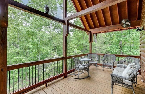 Cleveland Cabin | Tranquility Two- The Perfect Family Cabin, Shuffleboard and Ping Pong Table.