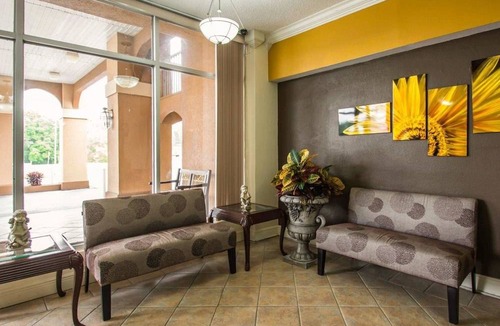 Alachua Hotel | Travelodge by Wyndham Alachua