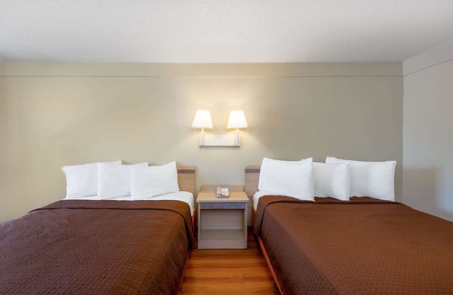 Essington Hotel | Travelodge by Wyndham Essington/Philadelphia Airport