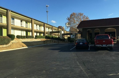Stockbridge Hotel | Travelodge by Wyndham Stockbridge Atlanta South