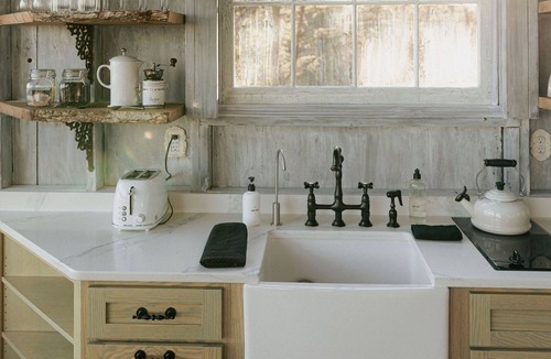 Lupton City Cabin | Treehouse - More Luxury