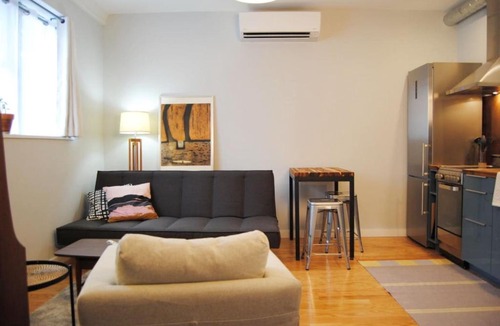 East Passyunk Crossing Apartment | Trendy Studio in Prime South Philly Neighborhood