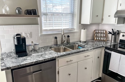 Belmont Condo | "Triple C" Clean, Comfy & Convenient