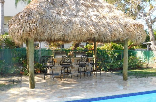 Royal Poinciana House | Tropical Breeze S 6 Guests-Heated Pool-Golf-Beach