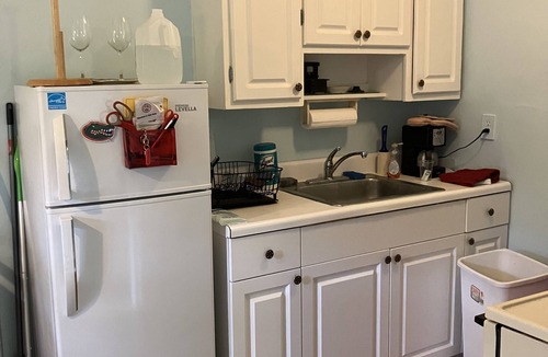 El Cid Cottage | 🌴Tropical Cottage, In The Lovely Palm Beach Historic District LOCATION!