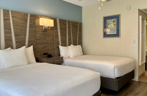 Pinellas Point Hotel | Tropical Escape w/Ocean View | Marina Access & Downtown Attractions